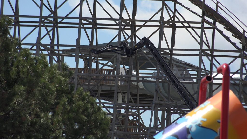 Crane on site at Minebuster.
