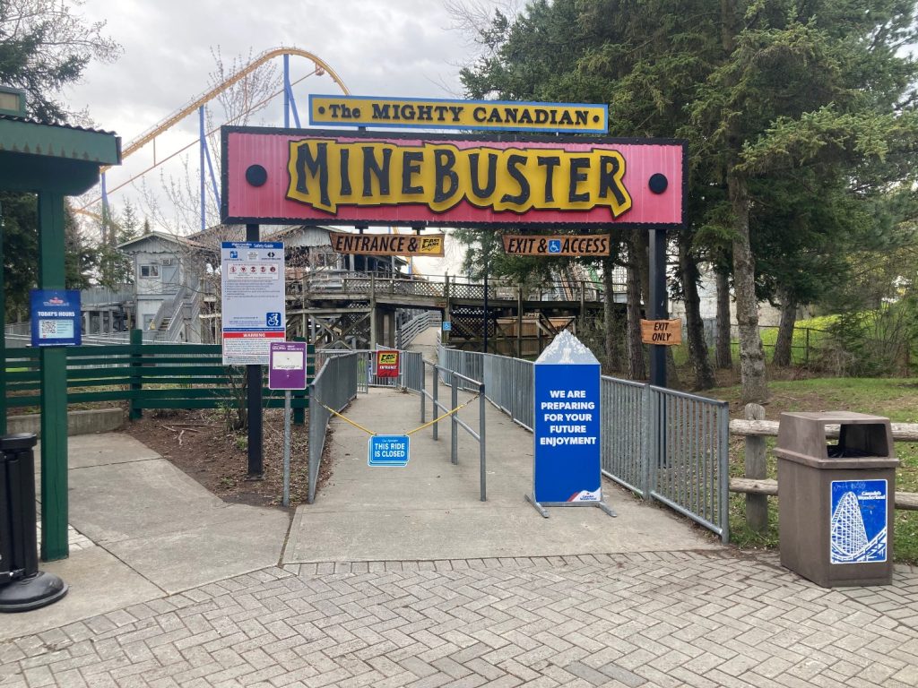 Minebuster's entrance.