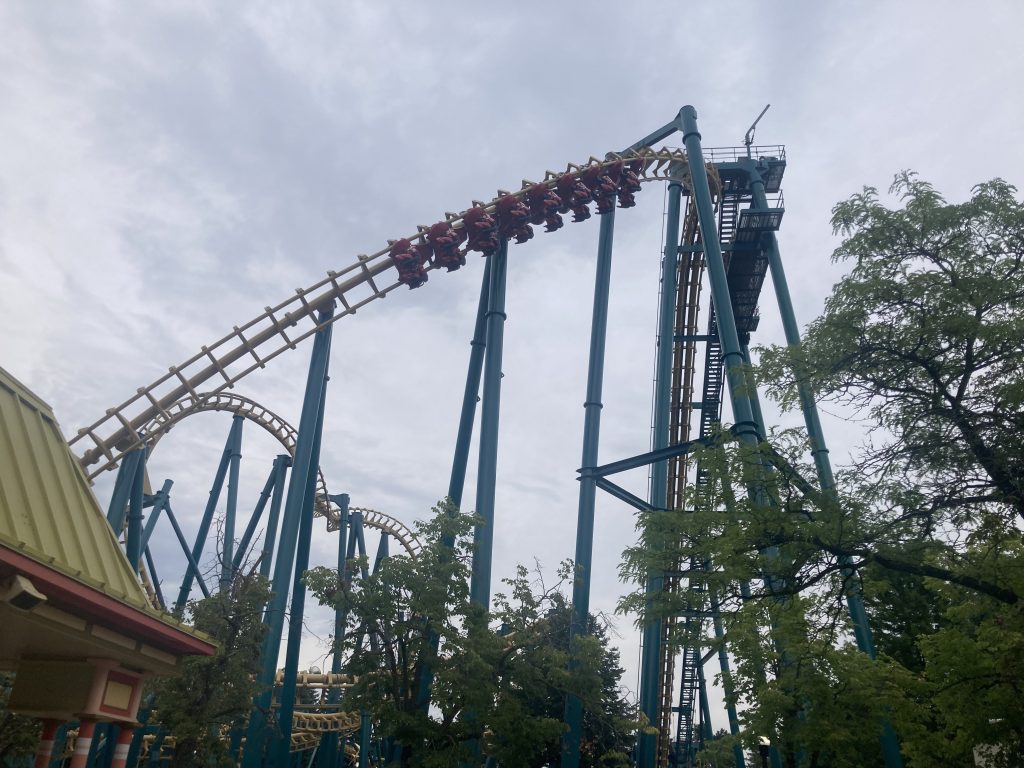 The DareDeviler zooming down its first drop.