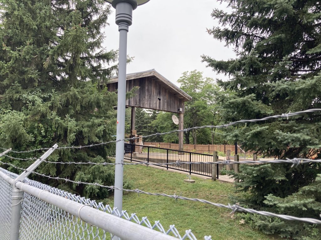 Time Warp's station, as seen from The DareDeviler's queue.