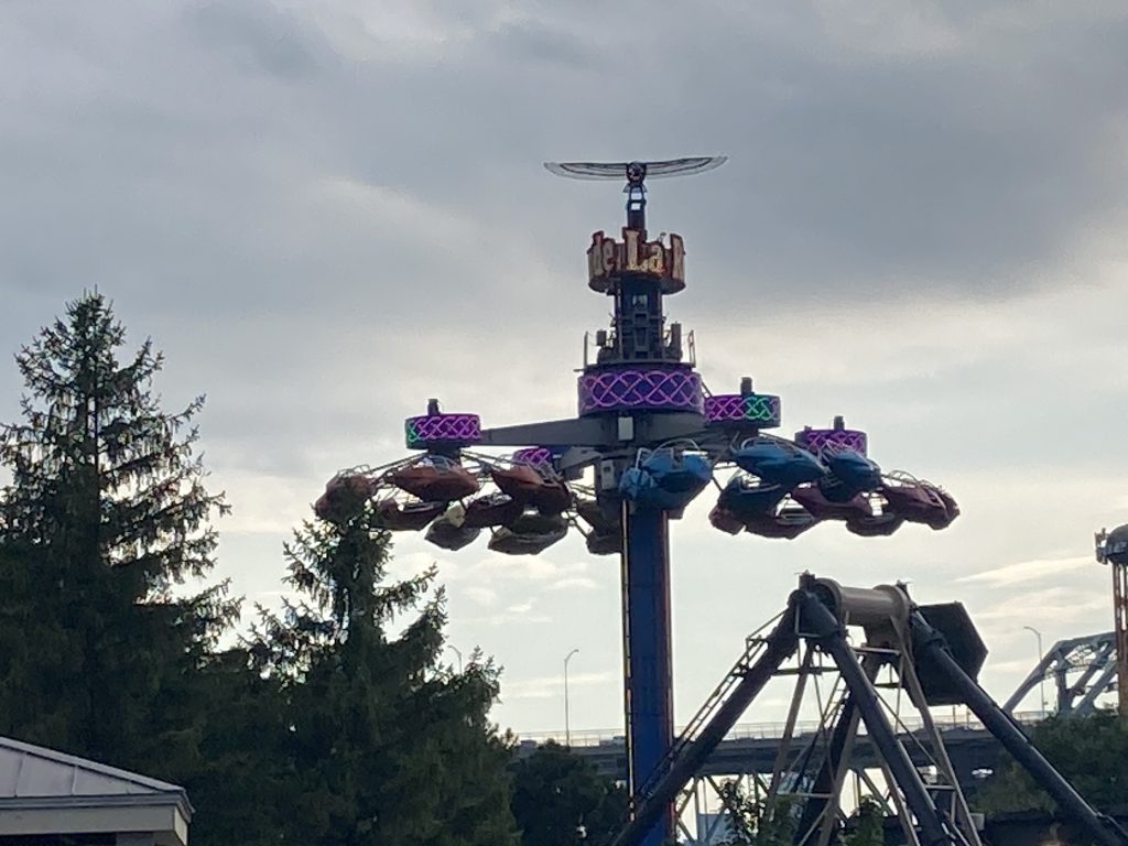 Condor at the top of its tower.